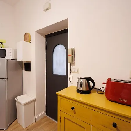 Stunning View With 3 Terraces Near Dante Sq! By Houseinnaples Νάπολη